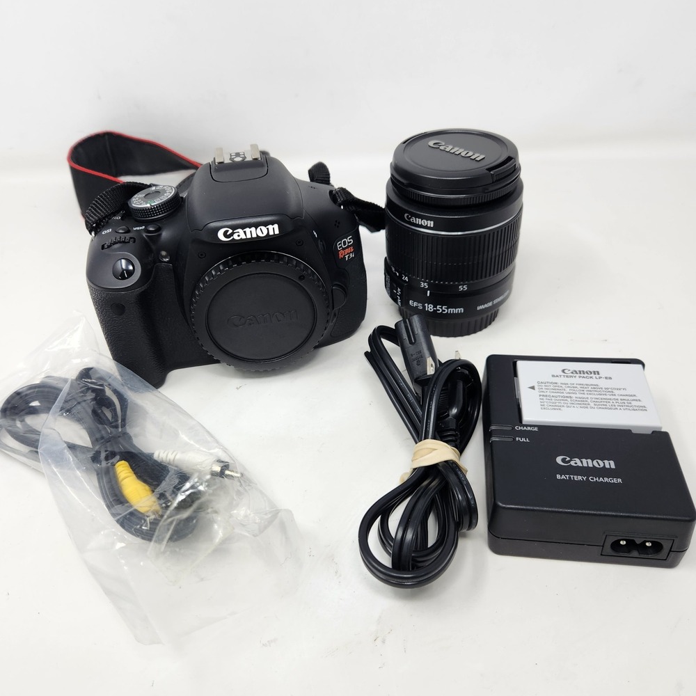 Canon EOS Rebel T3i Digital SLR Camera with EF-S 18-55mm IS II Lens Kit Black